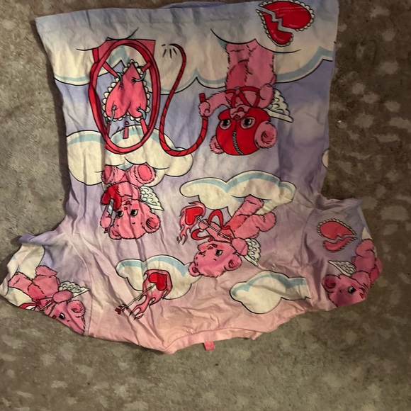 Sugar Thrillz Pink and White Heart Graphic Tee - Picture 4 of 4